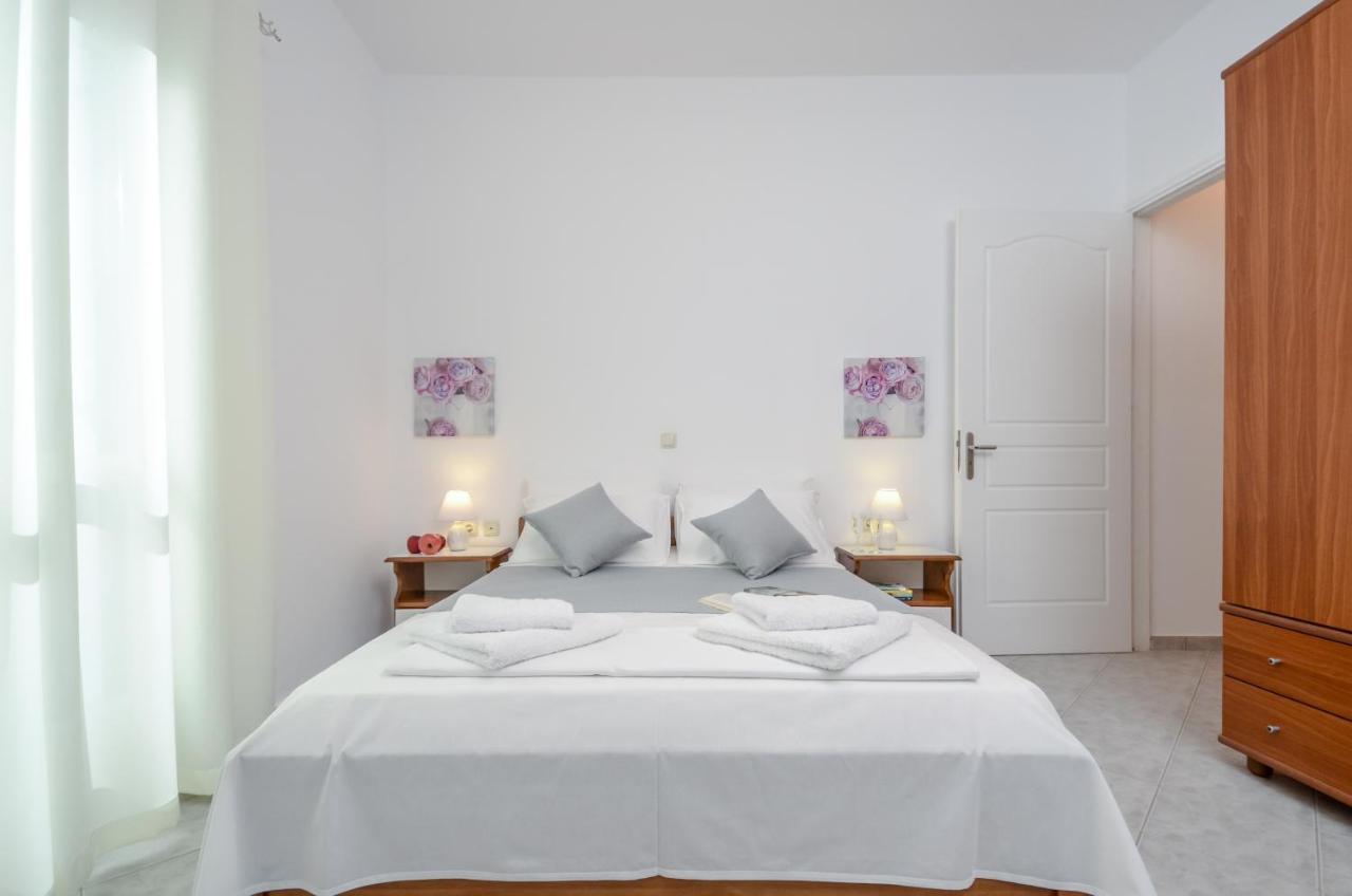Bernie House Apartment Melanes Ngoại thất bức ảnh